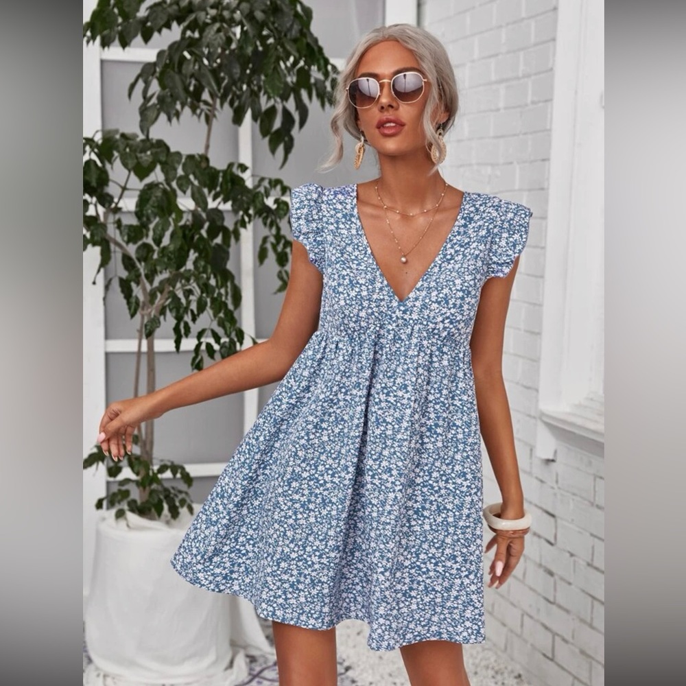 Brand NEW SHEIN Frenchy Ruffle Armhole Ditsy Floral Boho Dress Blue & White